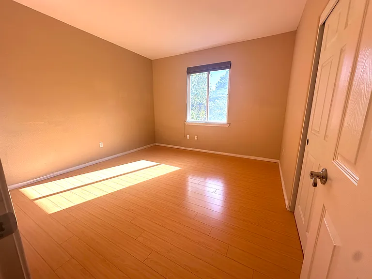 13015 Evening Creek Dr S #17 — Photo 14