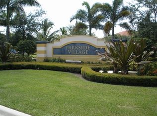 3012 N Evergreen Cir, Boynton Beach, FL 33426
