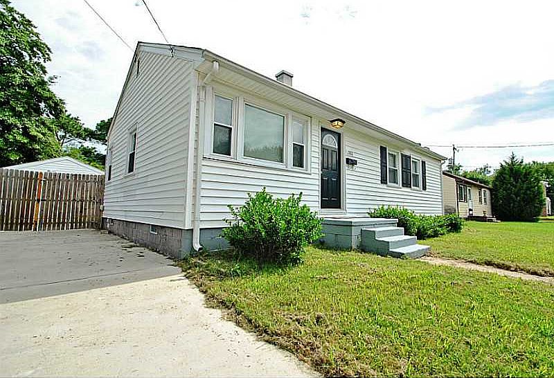 1st image of 1532 Baychester Ave