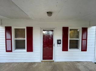 2302 Charleston Ave, Mattoon, IL 61938