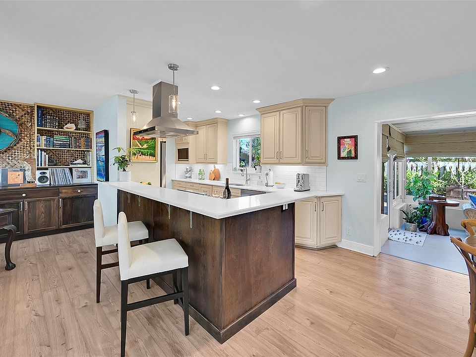 1st image of 1240 NE 27th Avenue