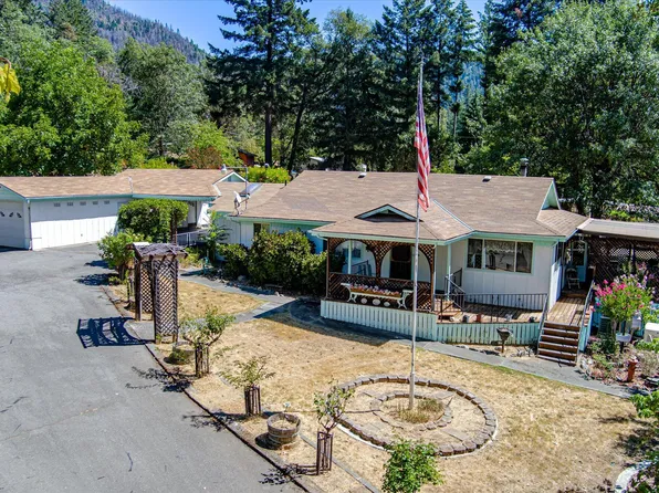 1860 Salyer Loop Rd, Salyer, CA 95563