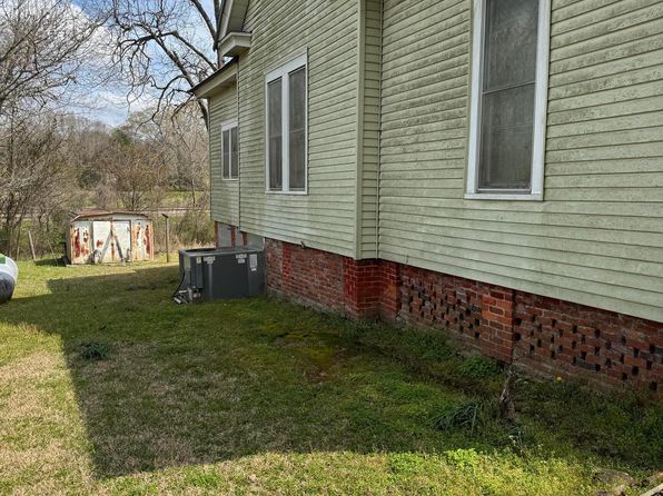 87 College Ave, Talbotton, GA 31827