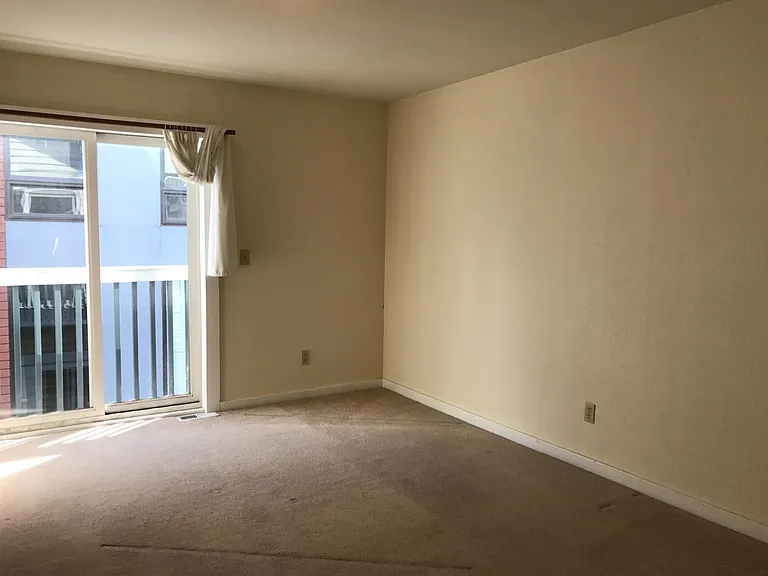 3316 Claremont Ave S — Photo 21