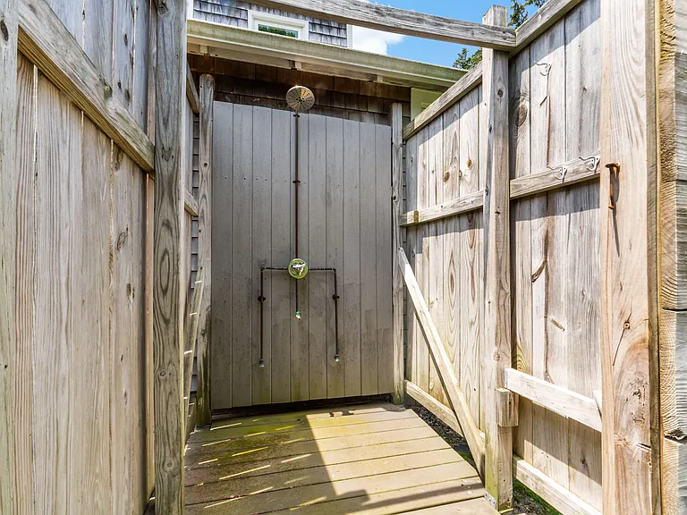 39 Salt Pond Way — Photo 23