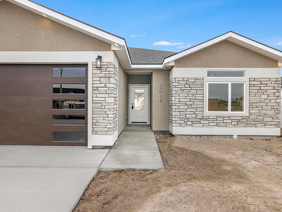 1st image of Locust St