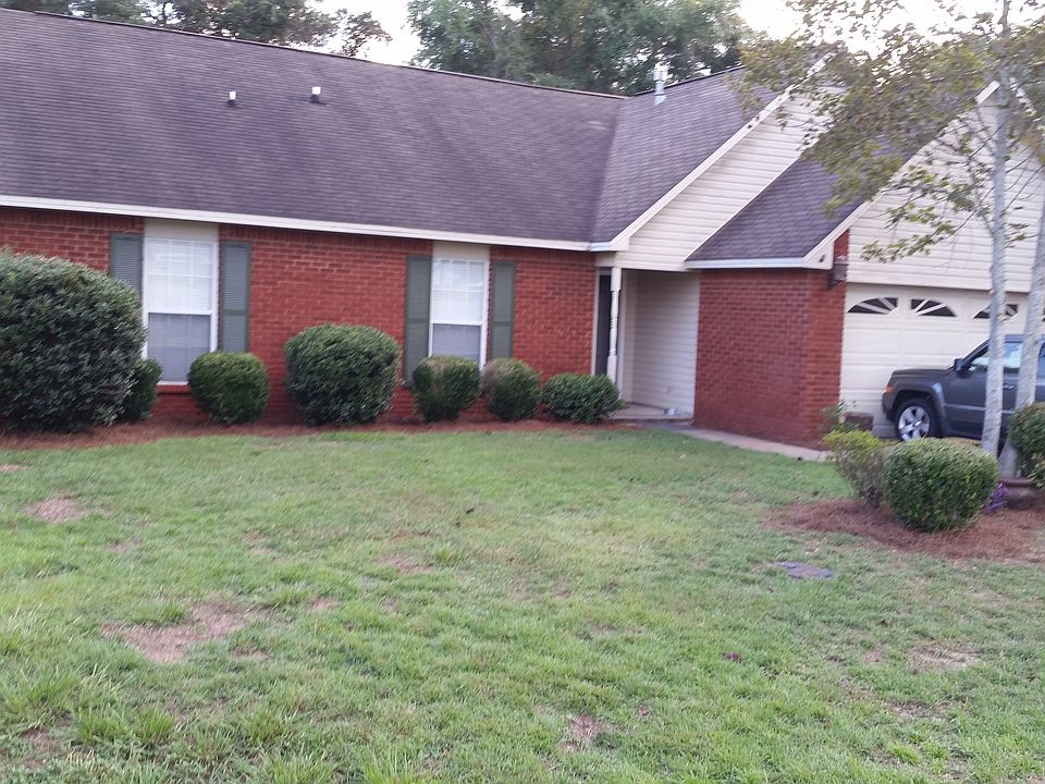 1st image of 4507 Parkwood Sq