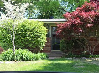 2625 Mockingbird Ln, Florissant, MO
