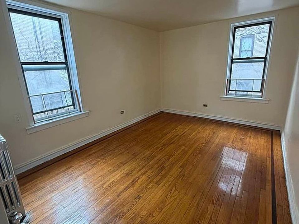 2nd image of 20 Bogardus Pl #E15