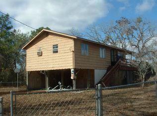 435 Kitty Ave, Interlachen, FL 32148