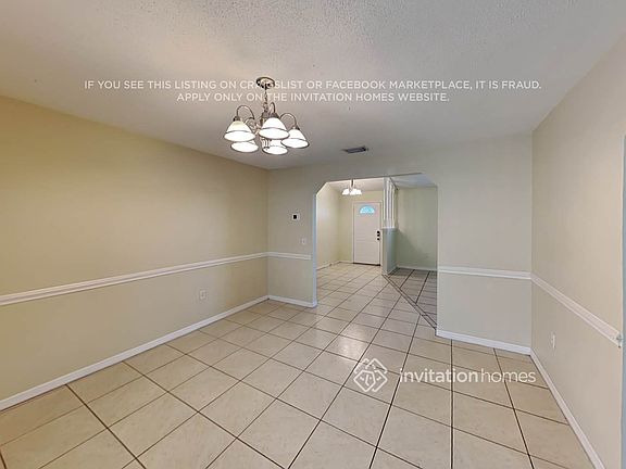 3rd image of 5132 Royal Oak Dr