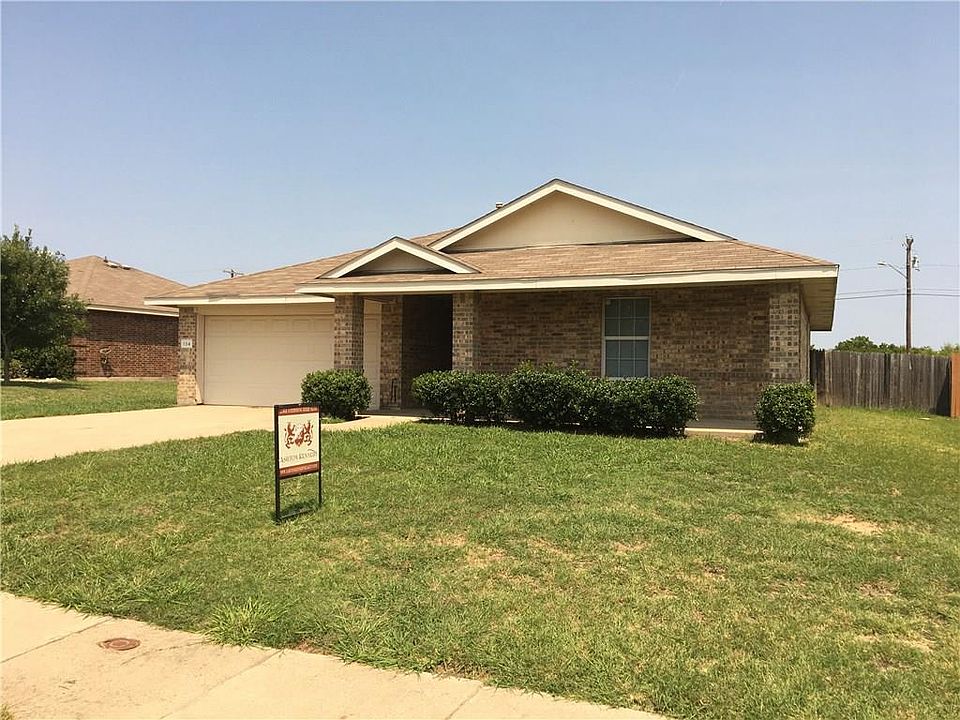 1st image of 134 Brushy Creek Ln