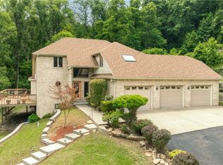461-467 Fan Hollow Rd, Uniontown, PA 15401