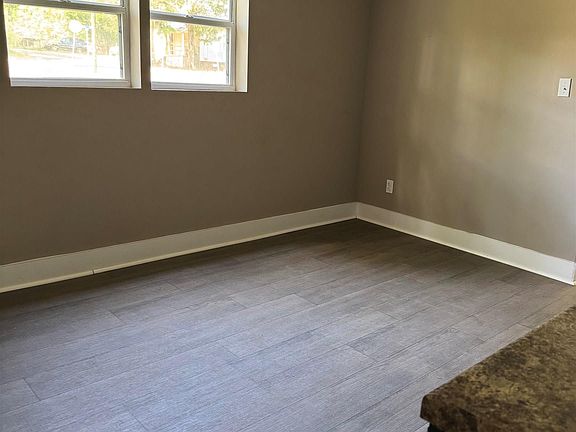 4th image of 5803 Avenue G
