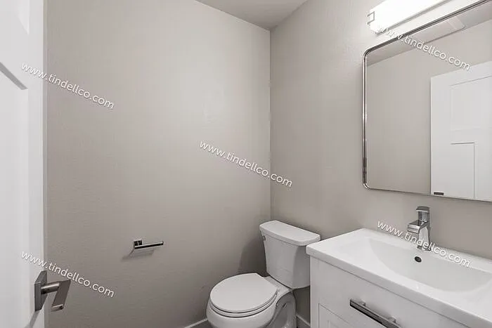 8019 SW 35th Ave #6 — Photo 11