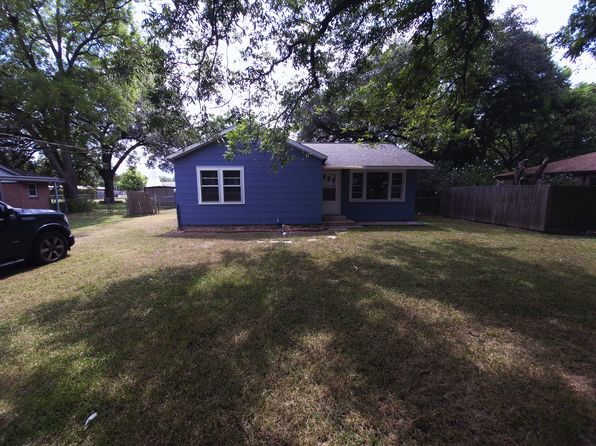 214 Pietzsch St