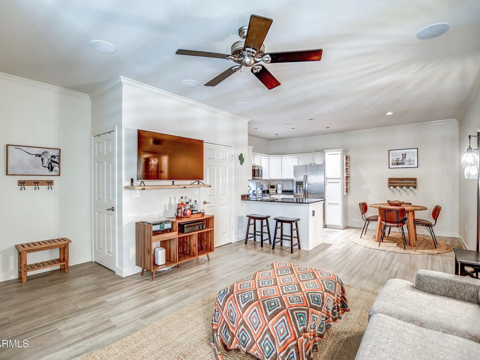 1 bed, 1.0 bath, 772 sqft, $1,800 — Photo 3