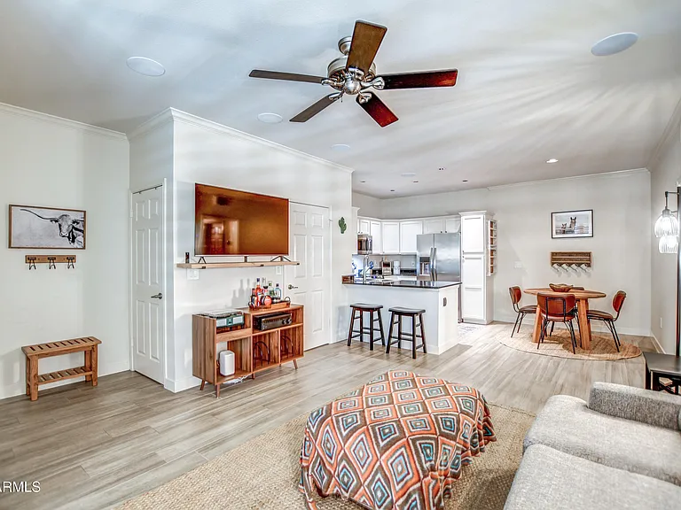 7009 E Acoma Dr #1035 — Photo 3