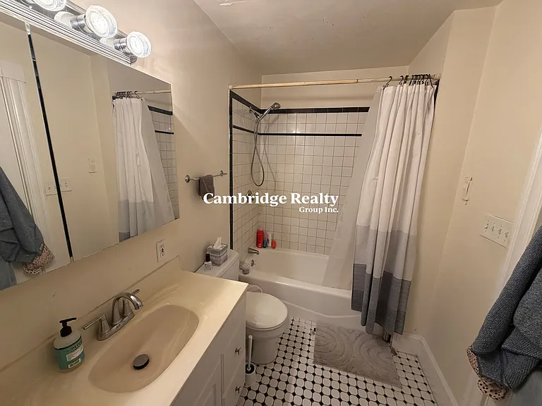 74 Gore St #1T — Photo 12