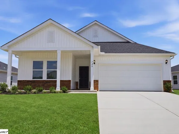 726 Parry Ct, Woodruff, SC 29388