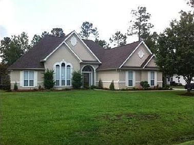 1st image of 933 Crestwood Dr