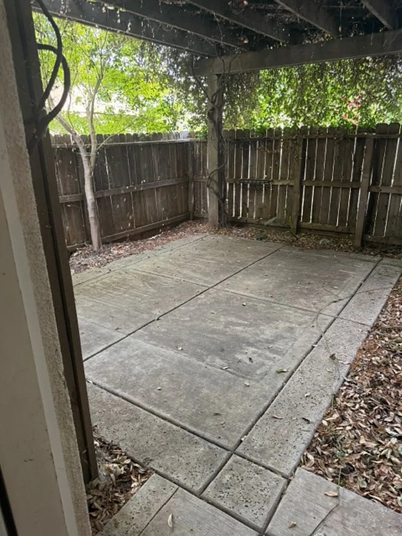 Super clean home in Westshore Lakeside Community! — Photo 4