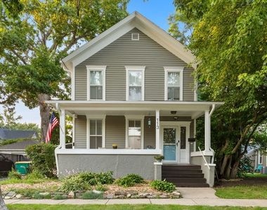 113 E Ottawa St, Sycamore, IL, 60178