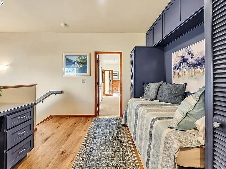 574 Wimbledon Ct — Photo 25