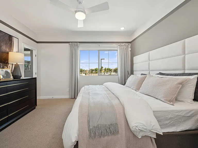 2818 W White Feather Ln — Photo 14