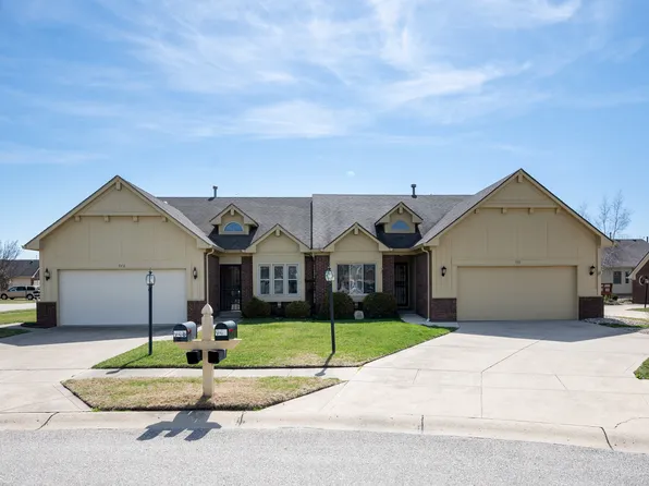 946 Peppermill Run, Greenwood, IN 46143