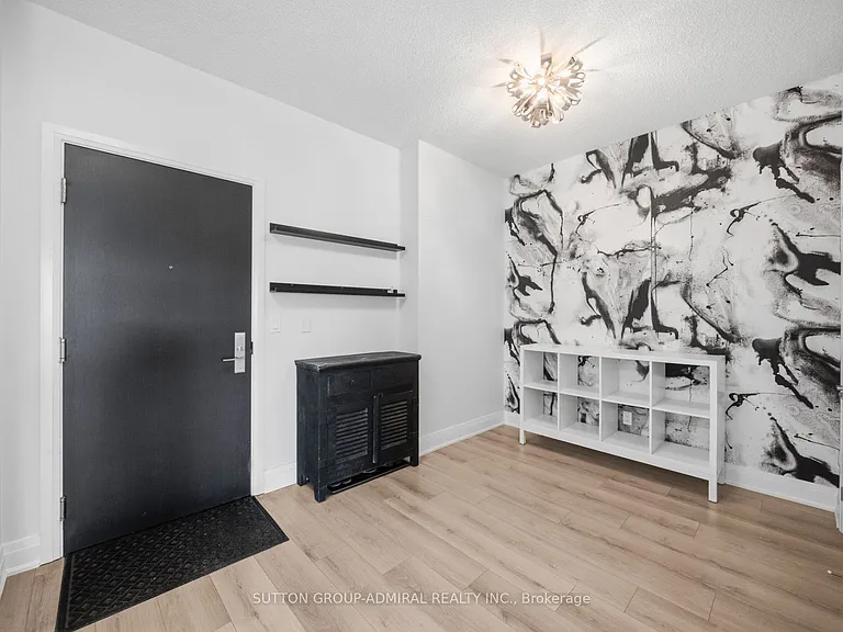 35 Fontenay Ct #606 — Photo 4