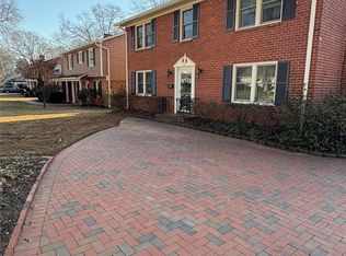 530 Sandridge Rd, Charlotte, NC 28210