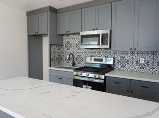 8956 Annetta Ave #B, South Gate, CA 90280