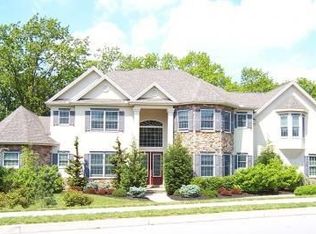 21 Emlyn Ln, Mechanicsburg, PA 17055