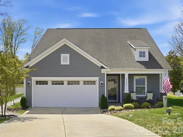 30132 Turtle Point Ct, Lancaster, SC 29720