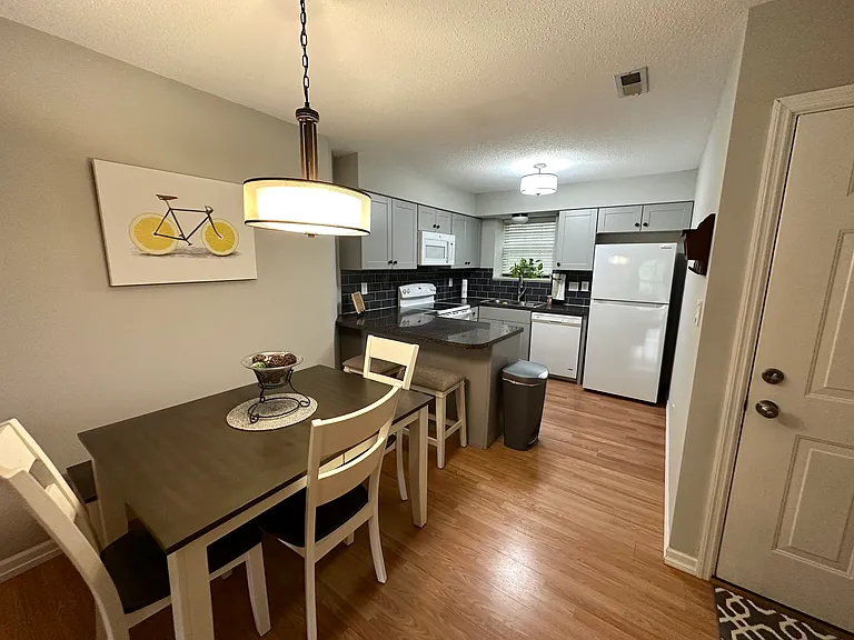 2218 Canyonlands Dr #F — Photo 12