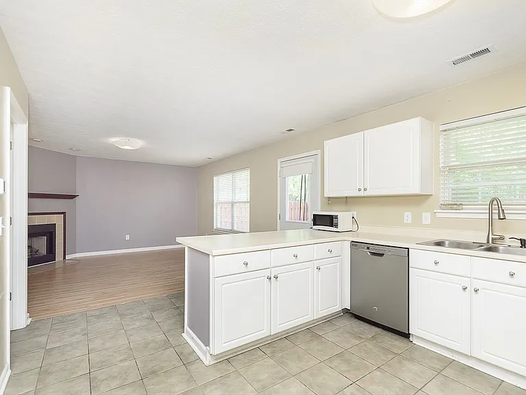 14968 Mia Dr — Photo 9