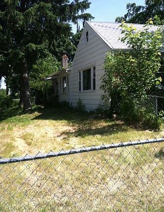 3rd image of 107 Vandalia St
