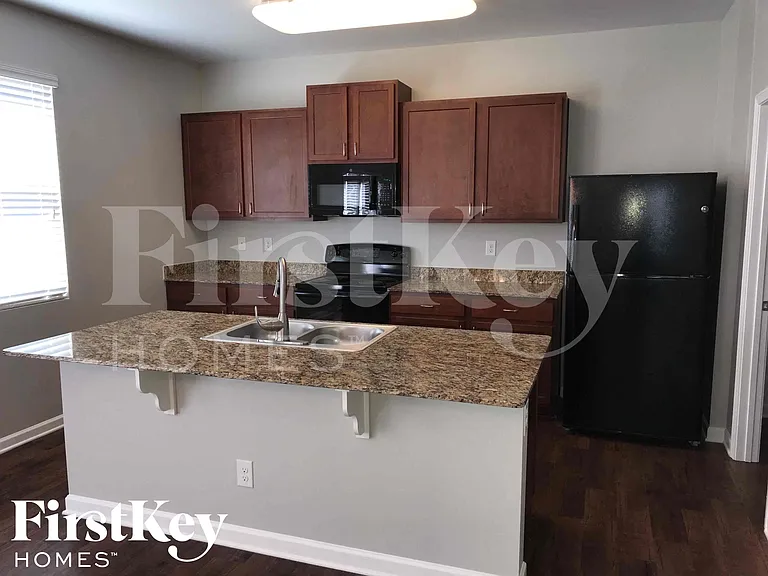 5519 Luther Ct — Photo 5