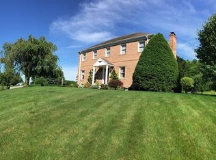 106 Windermere Dr, Valencia, PA 16059