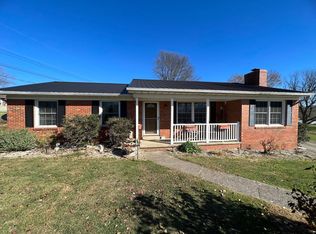 307 Wayside Ct, Winchester, KY 40391