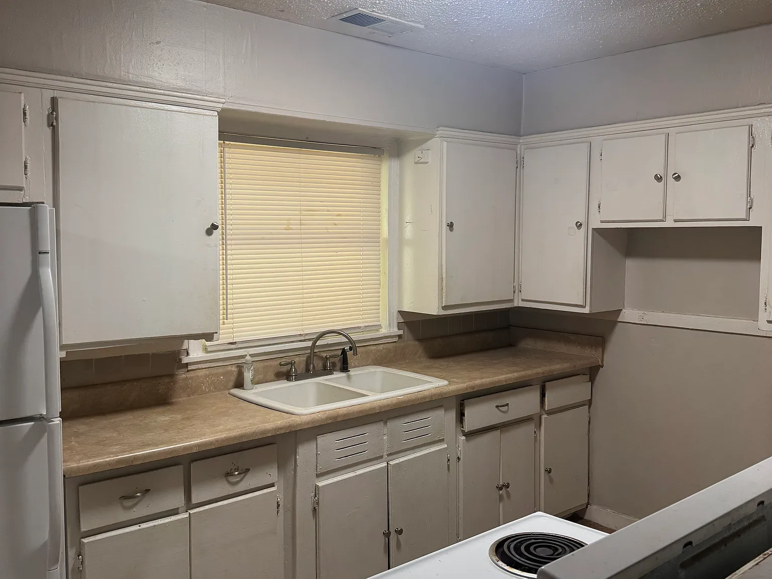 2 bed, 800 sqft, $950 — Photo 3