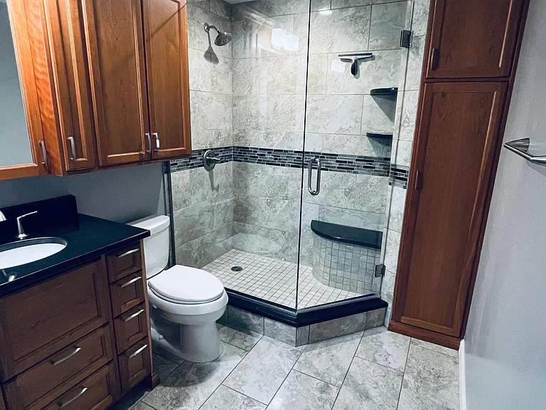 1950 N Logan St #708 — Photo 10