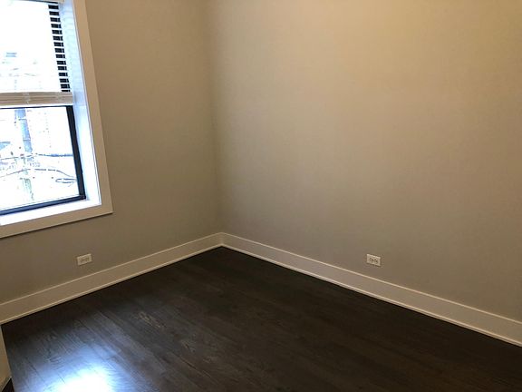 5th image of 2626 N Rockwell St #K201