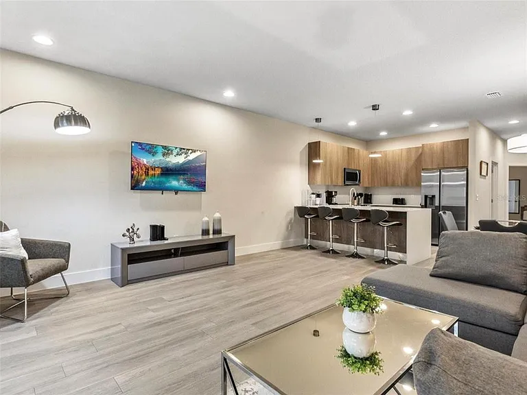 17216 Blessing Dr — Photo 8