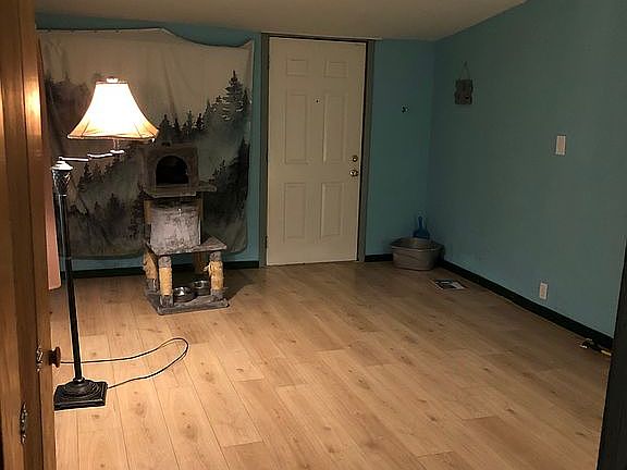 26th image of 23618 Tyler St