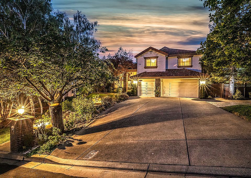 1st image of 3745 Deer Trail Ct