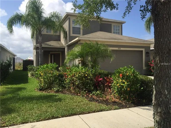 7876 Carriage Pointe Dr, Gibsonton, FL 33534