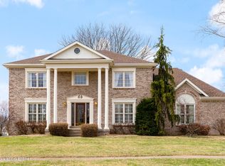 2004 Hillcircle Rd, Louisville, KY 40214