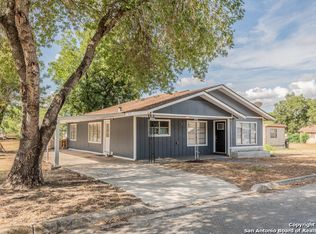 261 Avenue D, Poteet, TX 78065